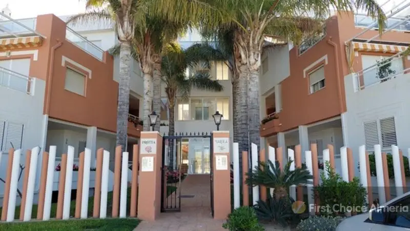 Apartamento en Vera Playa 2 dormitorios 2 baños Primera Linea de Playa