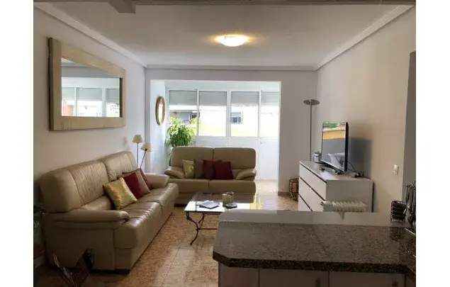 Alquiler habitaciones Alicante piso amueblado 4 habitaciones