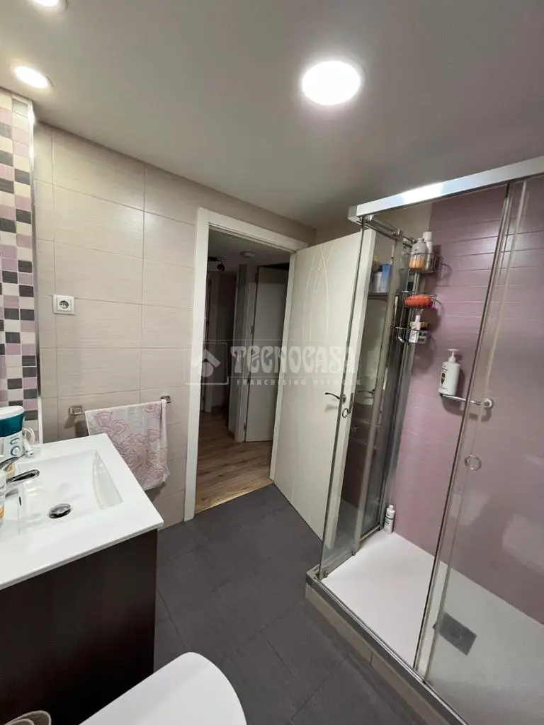 Piso Reformado 3 Dormitorios Reyes Catolicos Rinconada Venecia