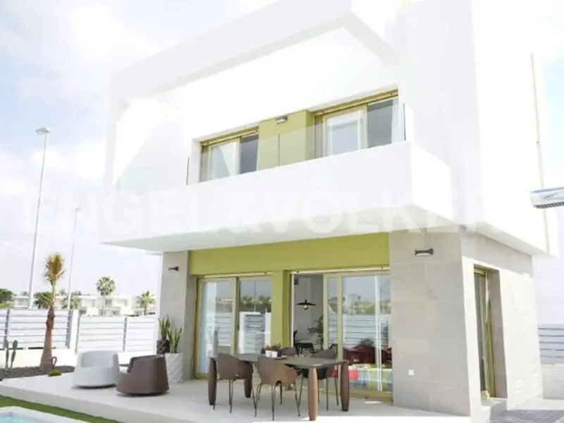 Villa en Venta Orihuela Costa 3 Dormitorios 3 Baños Piscina Opcional