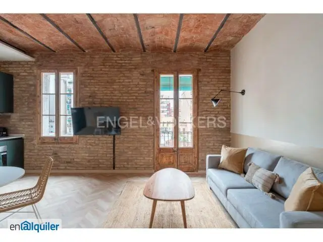 Alquiler Piso Ascensor Eixample 3 habitaciones 2 baños Amueblado