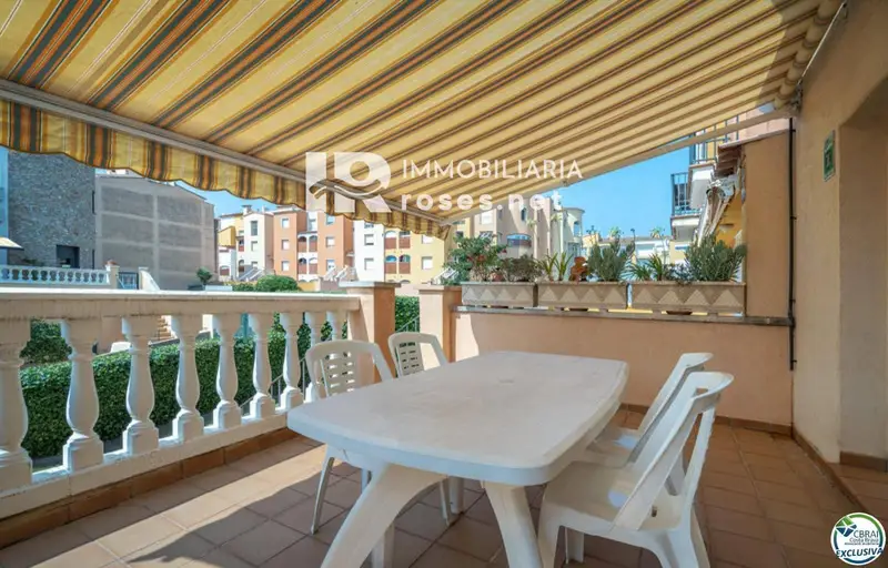 Casa en venta Empuriabrava cerca de la playa