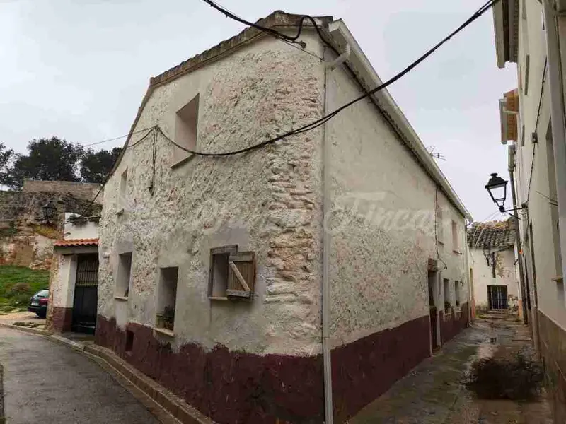 Casa Rural Reformada en Higueruela 5 Dormitorios 3 Baños