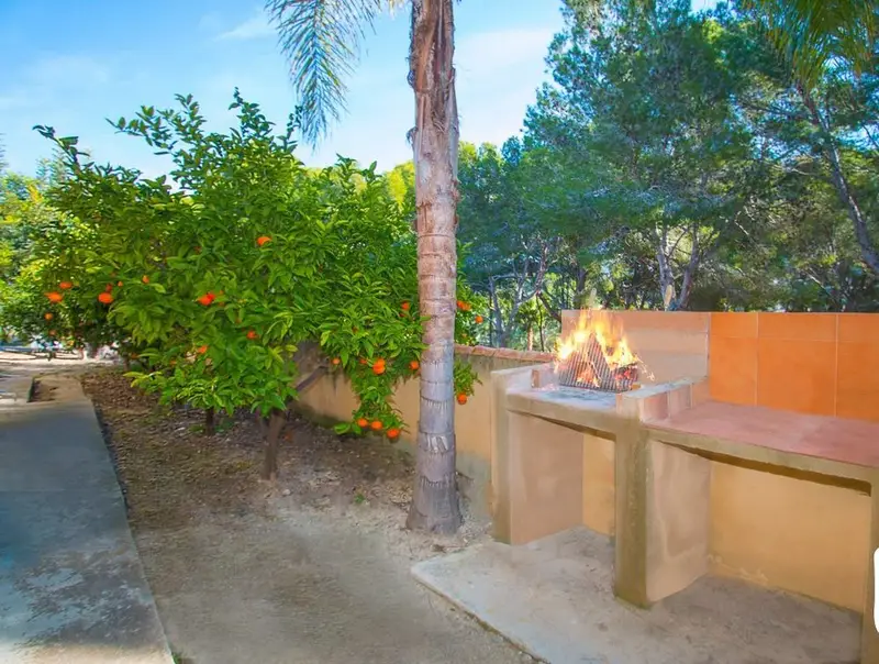 Villa en Alquiler Anual con Piscina Privada en Morair