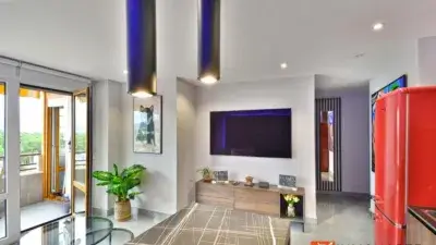 Piso en venta en Avenida de la Libertad, cerca de Calle de la República de Méjico