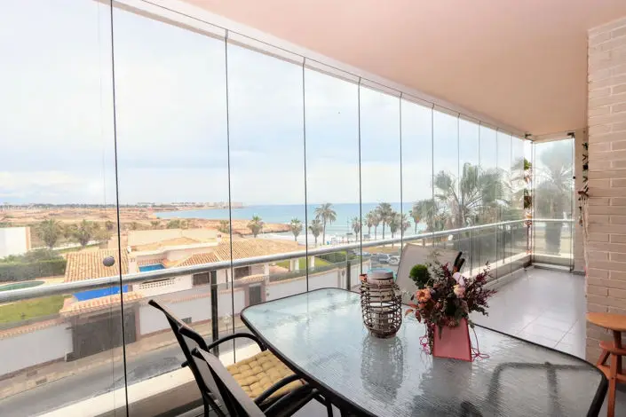 Apartamento 3 Dormitorios Playa Flamenca Vistas al Mar