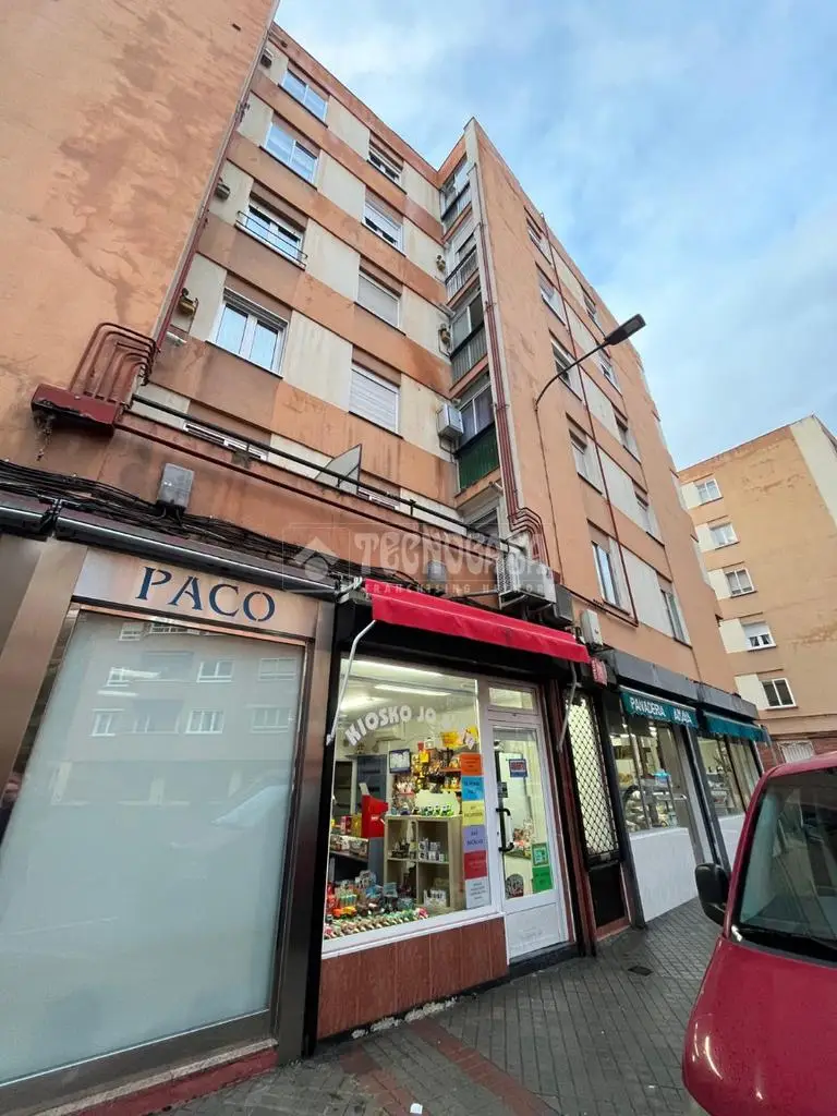 Local comercial en venta en Calle Corta