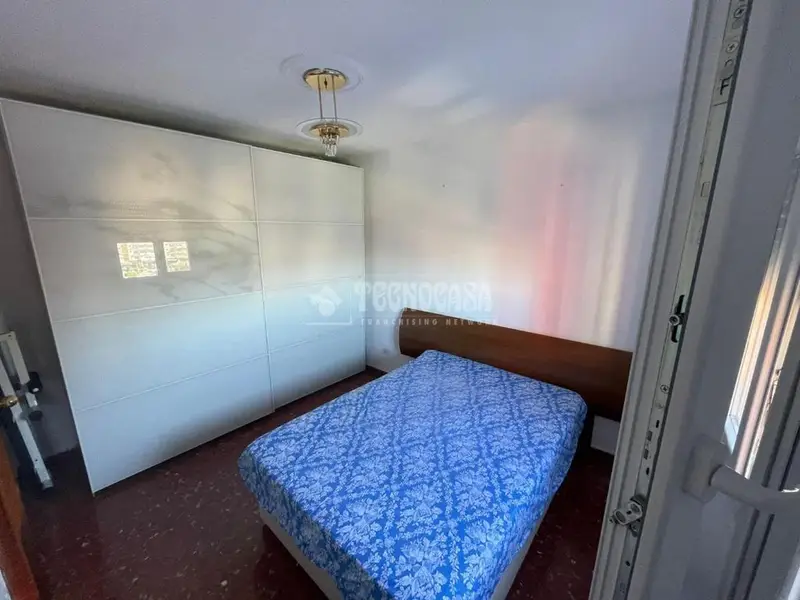 Piso en Venta Dos Hermanas Centro 4 Dormitorios 2 Baños Piscina