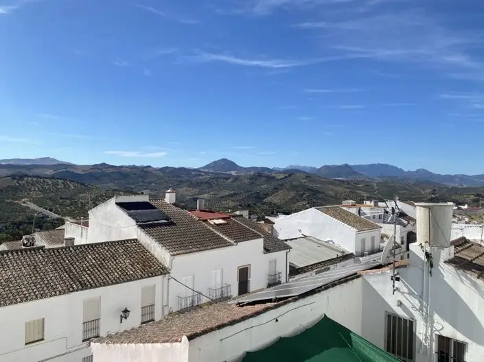 Casa Adosada 3 Dormitorios Cerca de Restaurantes y Comercios