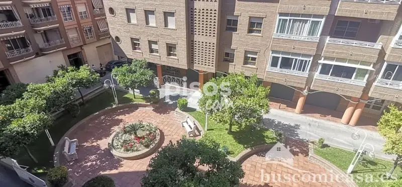 Piso en Alquiler 84m2 2 Dormitorios Cerca del Centro