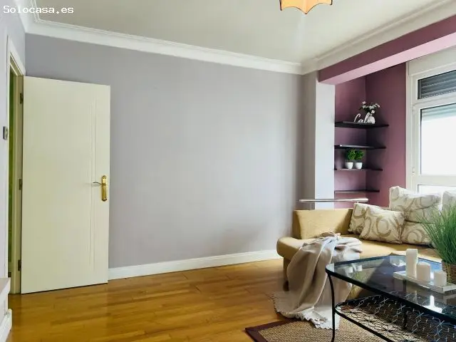 Piso en Calle Castrillón A Coruña 90m2 3 Dormitorios