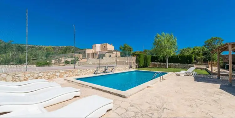 Casa Rustica con Licencia Turistica 6 Plazas Piscina Garaje y Pista de Tenis