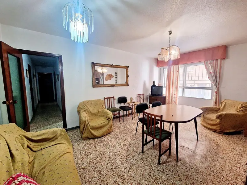 Piso en venta Aguilas Murcia 3 dormitorios garaje reforma integral