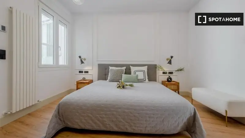 Apartamento 3 Dormitorios 1 Baño Madrid Alquiler