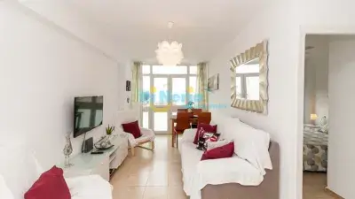 Apartamento en Nerja Centro Cerca Playa 2 Dormitorios Wifi Aire Acondicionado