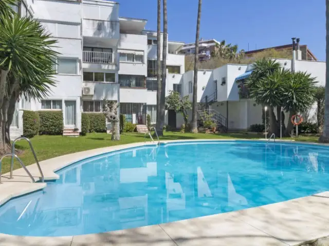 Apartamento 2 Dormitorios Alquiler Marbella