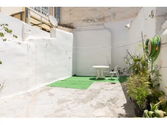 Casa en venta en centro de Motril 205m2 dos viviendas