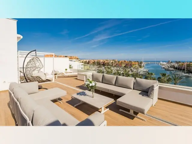 Ático de Lujo 4 Dormitorios Sotogrande Puerto