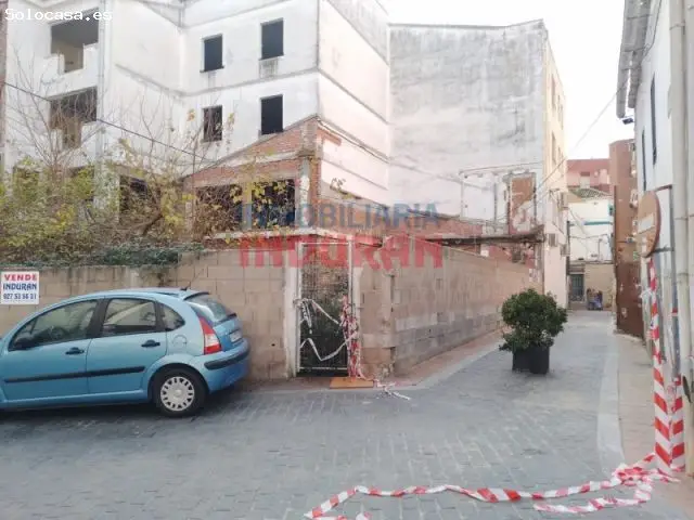Solar Urbano Calle Romero 138m2 Dos Calles Ref 40253