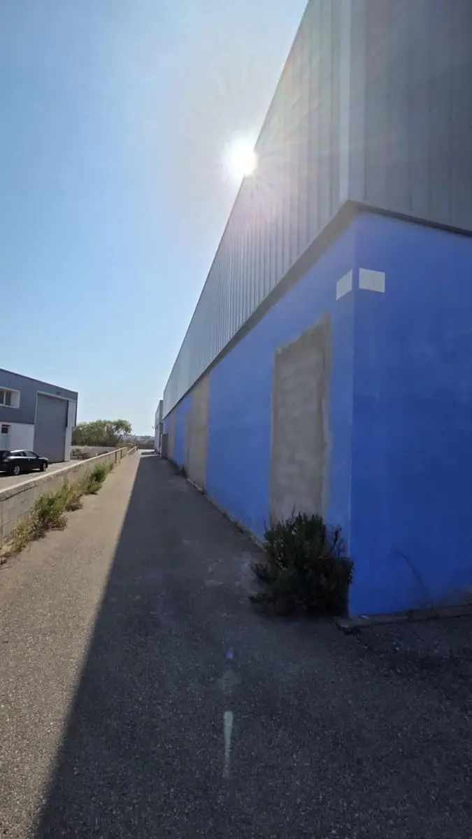 Nave Industrial en Es Mercadal 238m2 Nueva