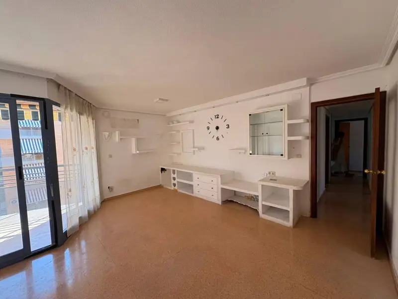 Venta Piso VPO San Gabriel Alicante 4 Dormitorios Piscina Terraza