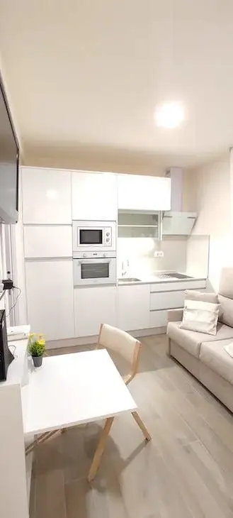 Apartamento en Alquiler Calle Juan Duque Madrid 28005