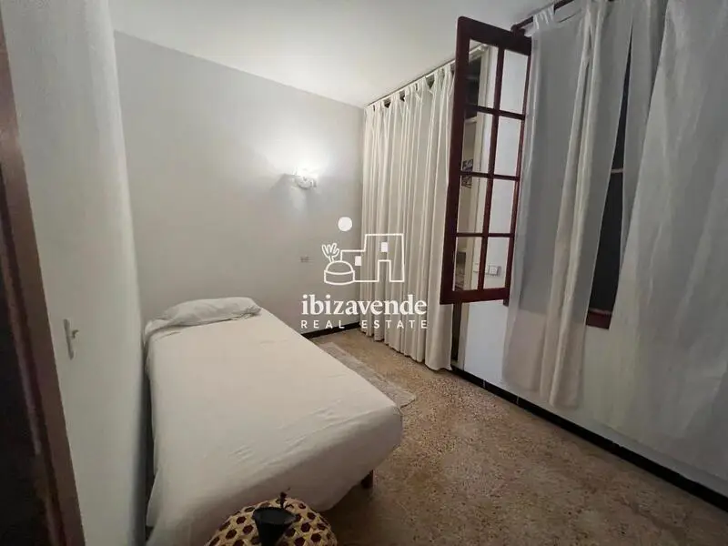 Apartamento 4 Dormitorios San Antonio Ibiza Alquiler Temporada Verano