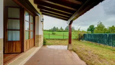 Casa en Venta Urdiain Chalet Adosado Jardin Garaje 4 Dormitorios