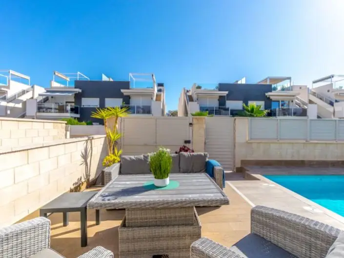 Villa Moderna 4 Dormitorios Torrevieja