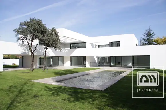 Villa de Lujo en La Florida 957m2