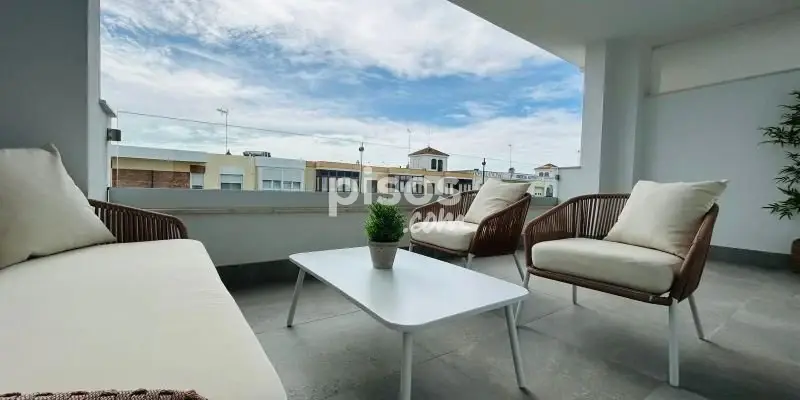 Piso en Venta en Ayamonte con Vistas al Puerto Deportivo