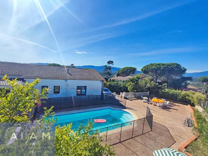 Casa en Mas Altaba con Piscina y Jardin