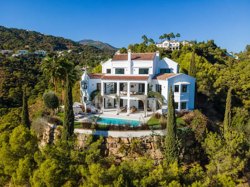 Villa de Lujo 5 Dormitorios Benahavis Vistas al Mar