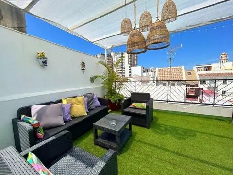 Hostal familiar de 17 dormitorios en Marbella