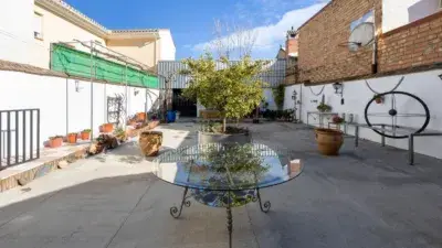 Casa en Venta 350m2 4 Dormitorios Patio 220m2