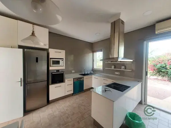 Villa de Lujo en El Moralet Alicante con Piscina Privada