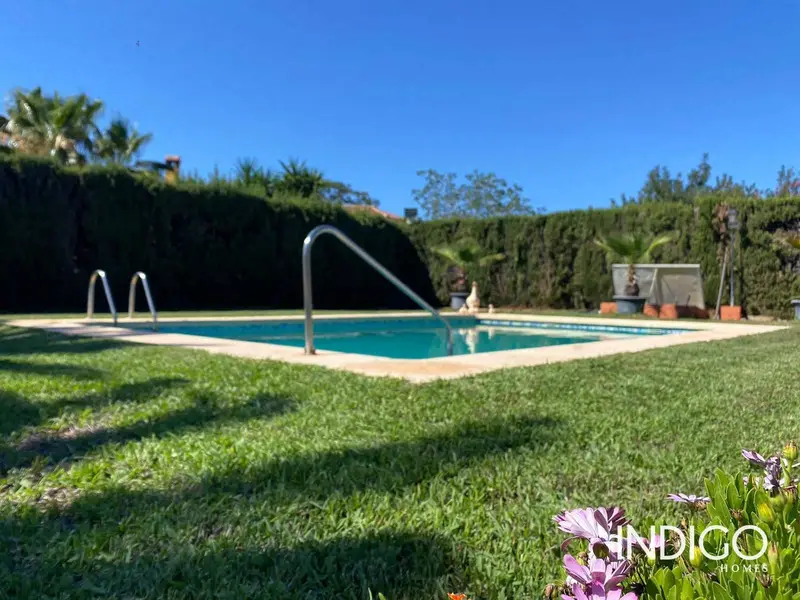 Chalet con Piscina en Mutxamel Alicante