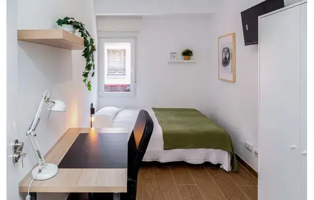Habitaci
ón 77m
² Pedrola Estancia 4-18 Meses Dep
ósito 395