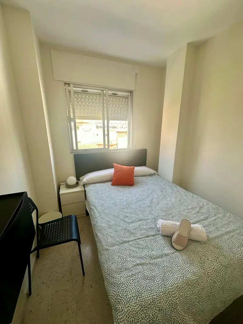 Habitacion Alquiler Malaga Apartamento Compartido Estudiantes Profesionales