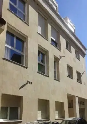 Garaje en Venta en Zaratan Valladolid 30m2