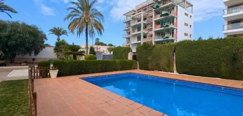 Villa en Mil Palmeras Costa Blanca 4 Dormitorios Piscina Privada