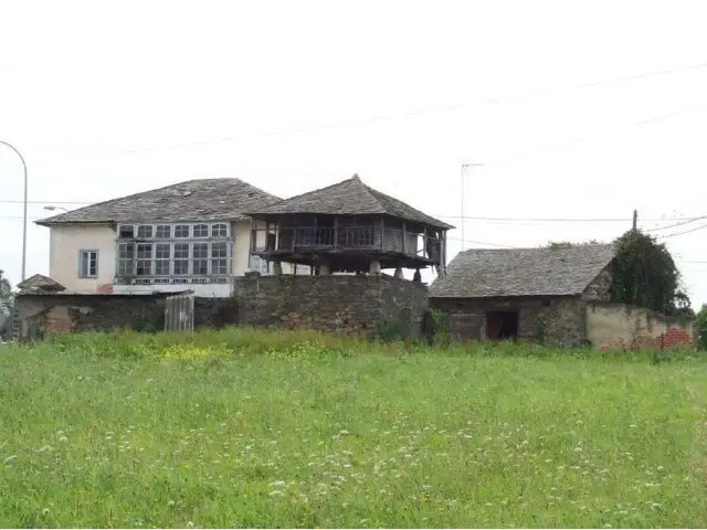 Casona Asturiana en Venta: 300m2, Parcela 1200m2
