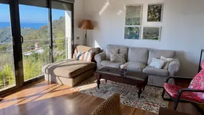 Chalet en Malgrat de Mar con Vistas al Mar y Jardín