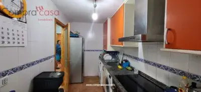 Chalet Pareado en Trescasas Segovia 4 Dormitorios Garaje Patio 87m2