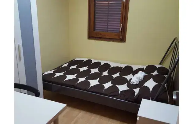 Alquiler Habitaci
ón 90m
² Mataró - Piso con Terraza y Ascensor