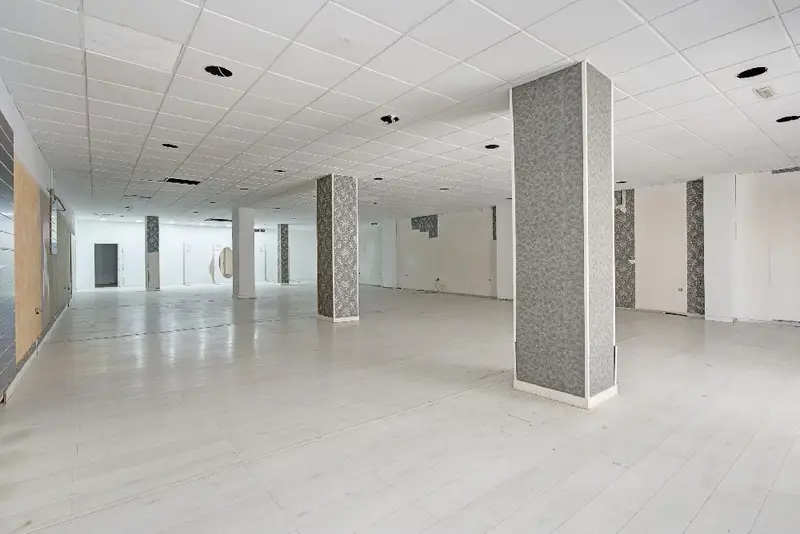Venta Local Comercial en Atarfe 315m2