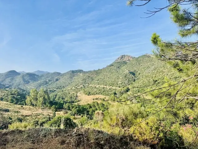 Terreno en venta Benahavis, España