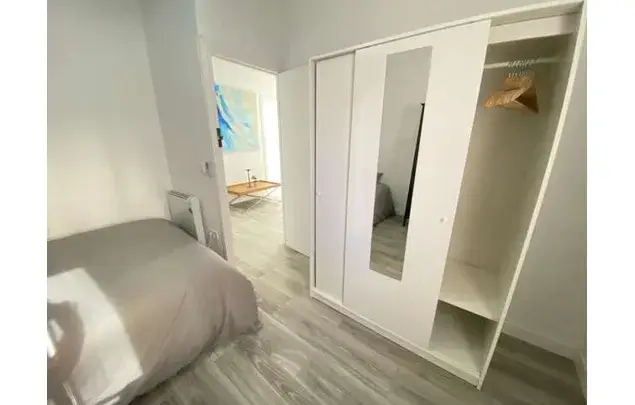 Habitacion en piso compartido Villaverde Madrid cerca Renfe