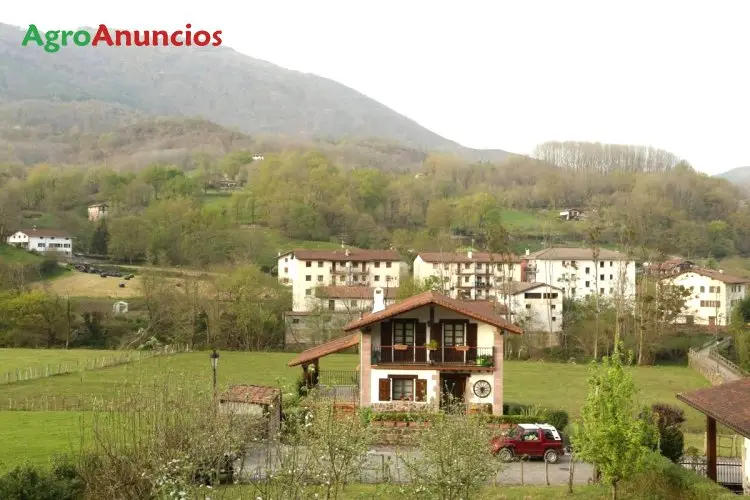 Venta  de Finca con caserío en Navarra