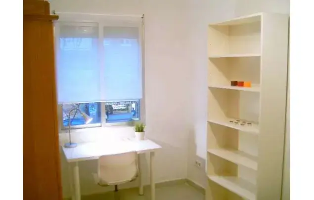 Rent a room in Madrid